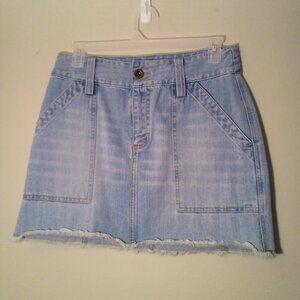 Newport News Jeanology Skirt Women 12 Denim Raw Hem Big Pockets Light Wash Blue